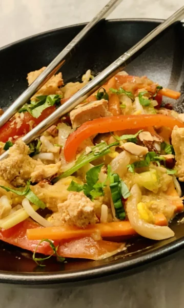 Spaghetti Squash Pad Thai with Crispy Tofu